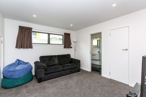 Photo of property in 116 Vivian Street, New Plymouth, 4310