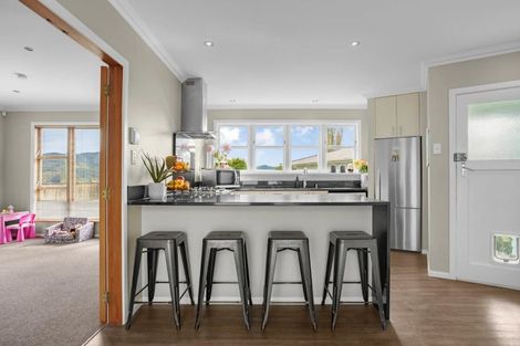 Photo of property in 21 Pollard Street, Wainuiomata, Lower Hutt, 5014