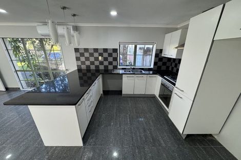 Photo of property in 17 Gray Avenue, Mangere East, Auckland, 2024