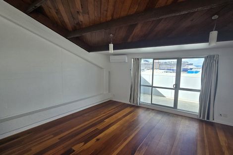 Photo of property in Metro Apartments, 8/220 Thorndon Quay, Pipitea, Wellington, 6011