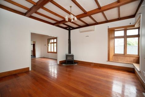 Photo of property in 41 Burns Avenue, Takaro, Palmerston North, 4412