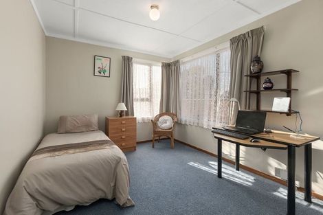 Photo of property in 72 Waddington Drive, Naenae, Lower Hutt, 5011