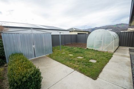 Photo of property in Cromwell Motels, 3 Gavan Street, Cromwell, 9310