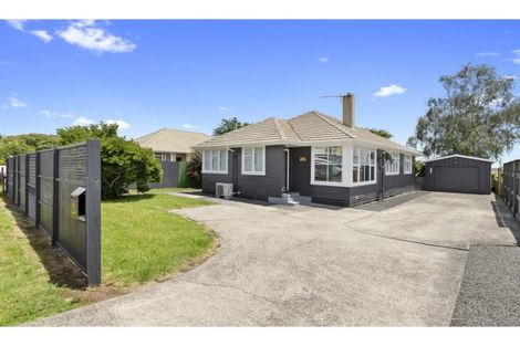 Photo of property in 96 Thames Road, Paeroa, 3600