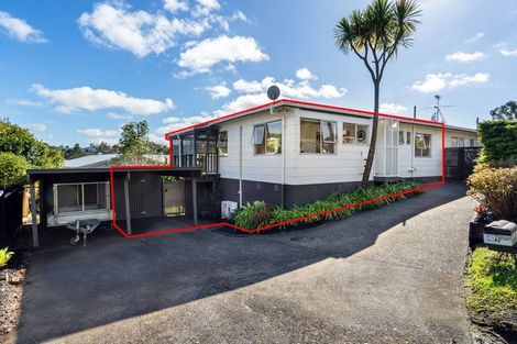 Photo of property in 1/34c Sunnynook Road, Sunnynook, Auckland, 0620