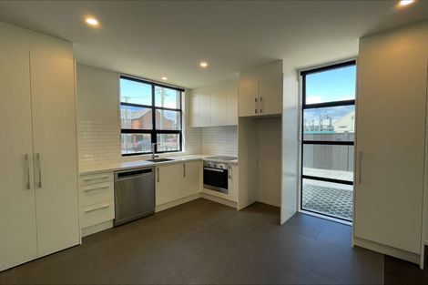 Photo of property in 1/27 Gracefield Avenue, Christchurch Central, Christchurch, 8013