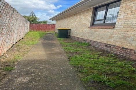 Photo of property in 3a Sutton Crescent, Papatoetoe, Auckland, 2025