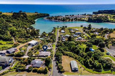 Photo of property in 31 Whakapaki Street, Urenui, 4375