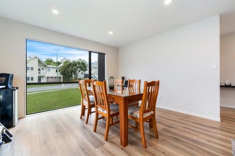 Photo of property in 112 Parkview Drive, Gulf Harbour, Whangaparaoa, 0930
