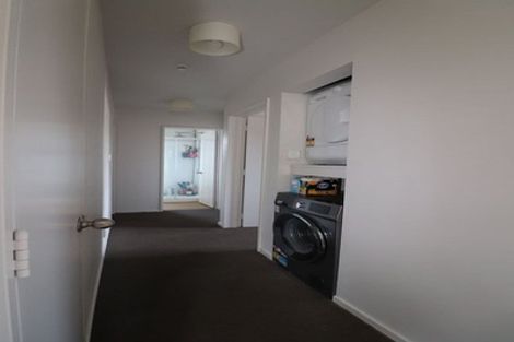 Photo of property in 5b Paeroa Street, Riccarton, Christchurch, 8041