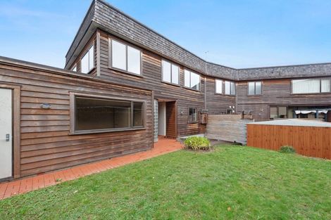 Photo of property in 1a Stormanstown Way, Seatoun, Wellington, 6022