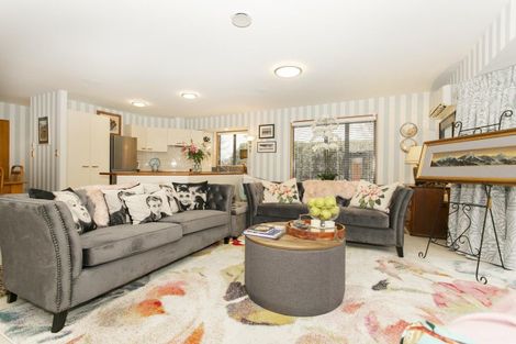 Photo of property in 21 Mona Square, Ashburton, 7700