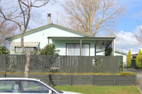Photo of property in 37 Mckain Place, Fitzroy, Hamilton, 3206