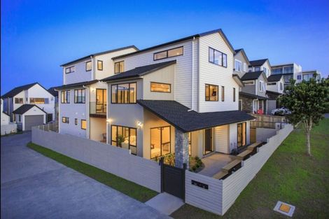 Photo of property in 9 Pennant Street, Long Bay, Auckland, 0630