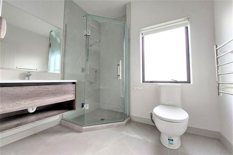 Photo of property in 132 Haverstock Road, Sandringham, Auckland, 1025