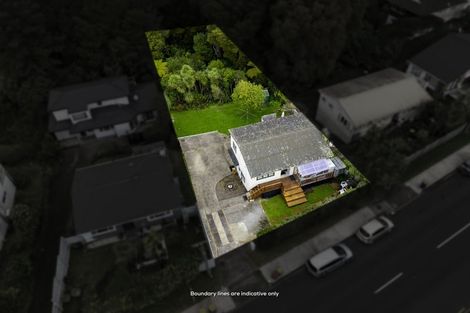 Photo of property in 49 Pupuke Road, Birkenhead, Auckland, 0627