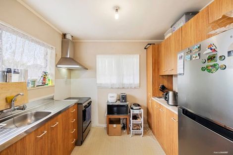 Photo of property in 5/3195 Great North Road, New Lynn, Auckland, 0600