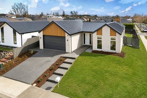 Photo of property in 64 Tutaipatu Avenue, Pegasus, 7612