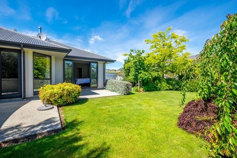 Photo of property in 128 Kings Drive, Wanaka, 9305