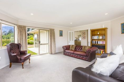 Photo of property in 12 Opal Avenue, Timberlea, Upper Hutt, 5018