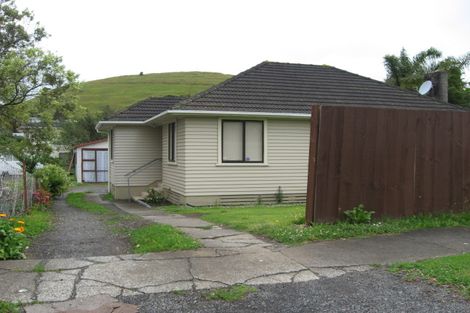 Photo of property in 77 Wallace Road, Mangere Bridge, Auckland, 2022