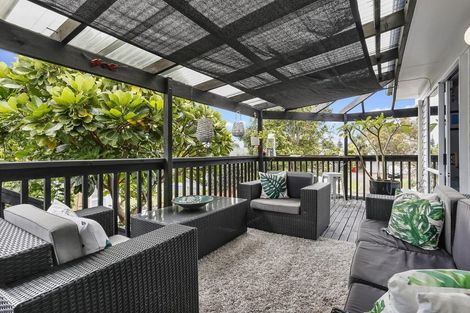 Photo of property in 3 The Circle, Manly, Whangaparaoa, 0930