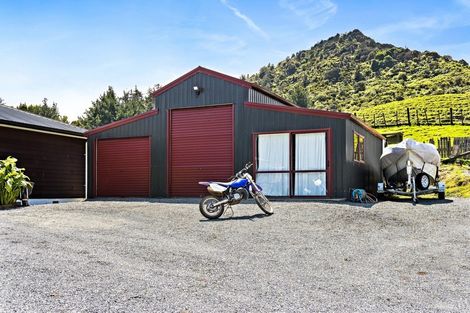 Photo of property in 1098 Woodcocks Road, Kaipara Flats, Warkworth, 0981