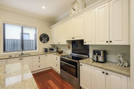 Photo of property in 16 Hunter Drive, Awatoto, Napier, 4110