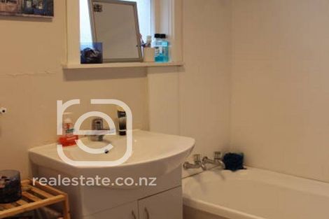 Photo of property in 164 Waddington Drive, Naenae, Lower Hutt, 5011