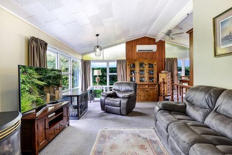 Photo of property in 9 Lorraine Place, Glenview, Hamilton, 3206