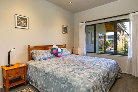 Photo of property in 17 Magnolia Drive, Springlands, Blenheim, 7201