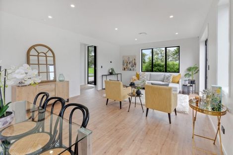 Photo of property in 27 The Boulevard, Sunnyhills, Auckland, 2010