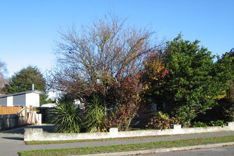 Photo of property in 84 Winters Road, Redwood, Christchurch, 8051