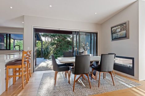 Photo of property in 154 Ngarara Road, Waikanae, 5391