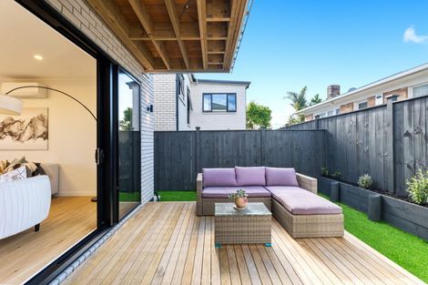 Photo of property in 28b Kereru Street, Henderson, Auckland, 0612