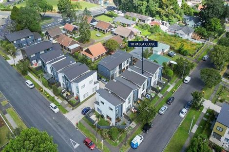 Photo of property in 10 Pasla Close, Papakura, 2110