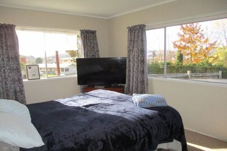 Photo of property in 7 Hawk Place, Selwyn Heights, Rotorua, 3015