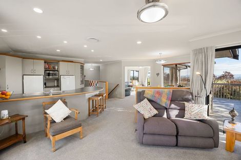 Photo of property in 20 Tironui Terrace, Western Heights, Hamilton, 3200