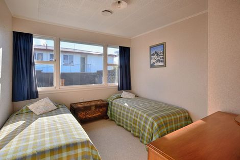 Photo of property in 14 Frank Street, Gore, 9710