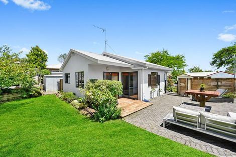 Photo of property in 51 Splitt Avenue, Glenview, Hamilton, 3206