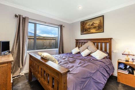 Photo of property in 17 Huka Heights Drive, Rangatira Park, Taupo, 3330