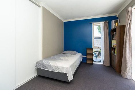 Photo of property in 8 Rochford Court, Hamilton East, Hamilton, 3216
