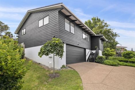 Photo of property in 2/87 Nigel Road, Browns Bay, Auckland, 0630