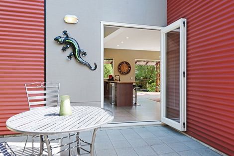 Photo of property in 32 Hadfield Road, Peka Peka, Waikanae, 5391