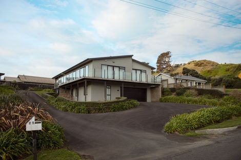 Photo of property in 21 Sunset Parade, Kai Iwi, Whanganui, 4574