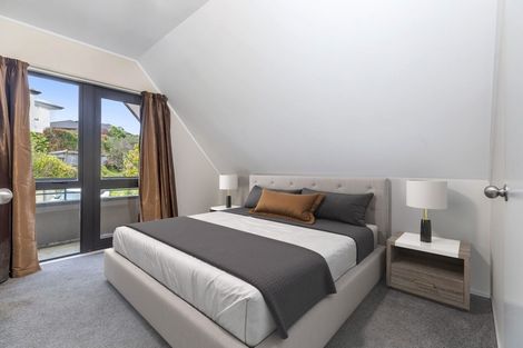 Photo of property in 54 Earnslaw Crescent, Clover Park, Auckland, 2019