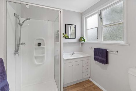 Photo of property in 11 Wharenui Terrace, Roslyn, Palmerston North, 4414