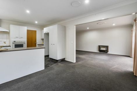 Photo of property in 3a Churchill Avenue, Hokowhitu, Palmerston North, 4410