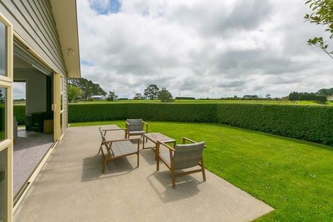 Photo of property in 457 Upland Road, Tarurutangi, New Plymouth, 4372