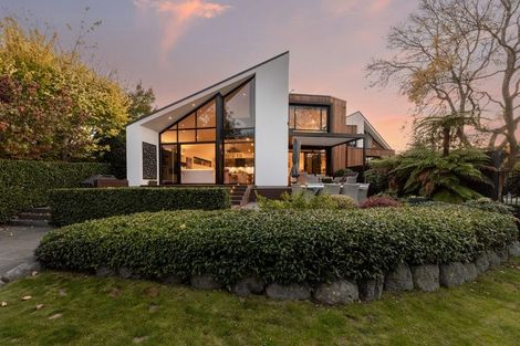 Photo of property in 44 Gleneagles Terrace, Ilam, Christchurch, 8053